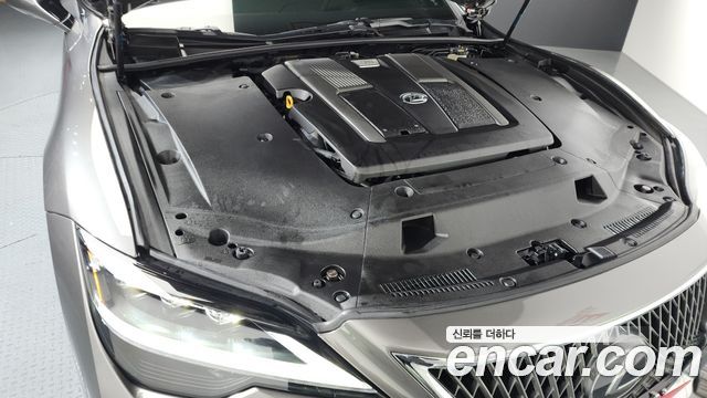 Lexus LS 2022 — photo 6