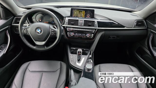 BMW 4-Series 2020 — photo 7