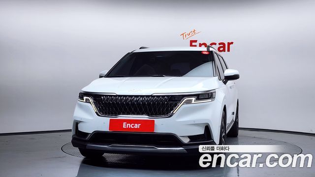 Kia Canival 2022 — photo 3