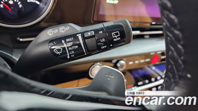 Kia Canival 2022 — photo 18