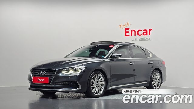 Hyundai Grandeur 2018 — photo 1