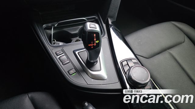 BMW 3-Series 2016 — photo 9