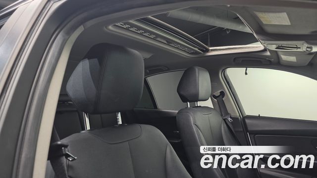 BMW 3-Series 2016 — photo 18