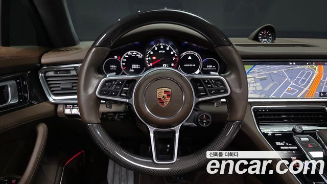 Porsche Panamera 2020 — photo 13
