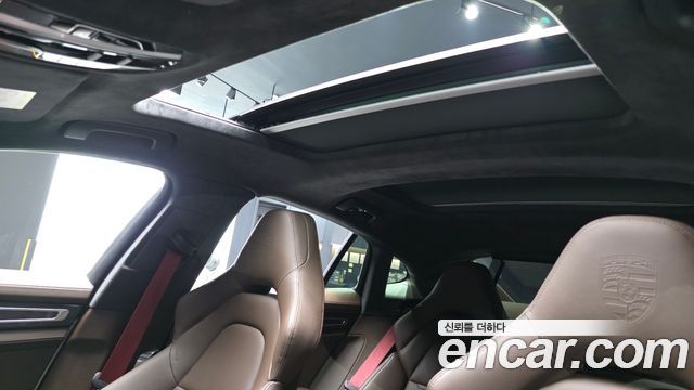 Porsche Panamera 2020 — photo 20