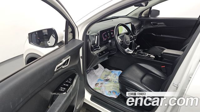 Kia Sportage 2022 — photo 10