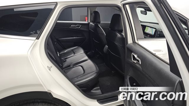 Kia Sportage 2022 — photo 12