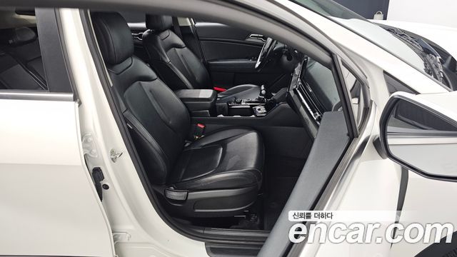 Kia Sportage 2022 — photo 13
