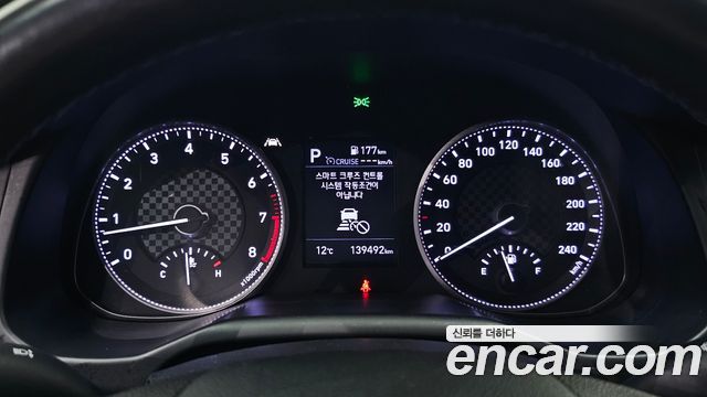 Hyundai AVANTE 2019 — photo 8
