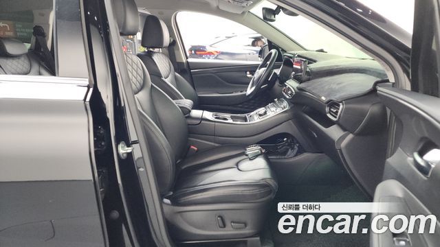 Hyundai Santafe 2021 — photo 11
