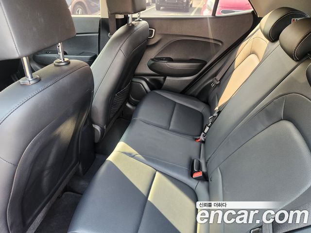 Hyundai Venue 2022 — photo 10
