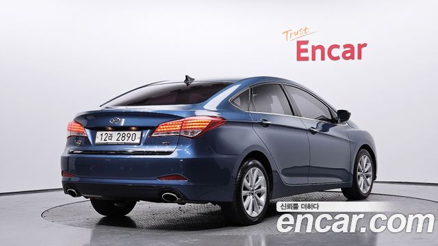 Hyundai i40 2012 — photo 2