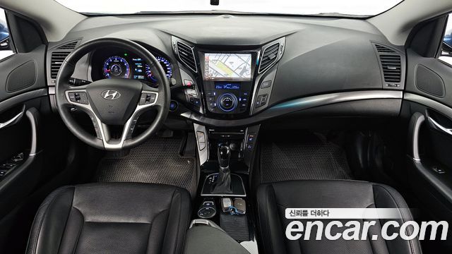 Hyundai i40 2012 — photo 7