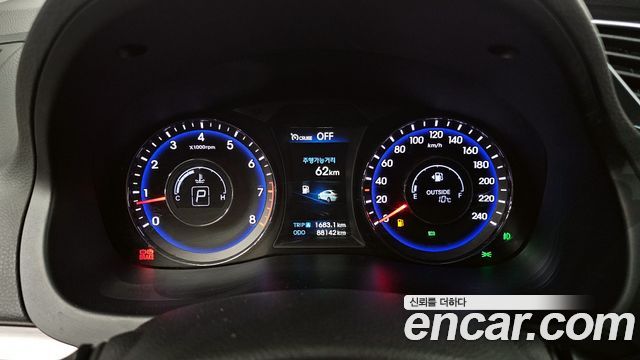 Hyundai i40 2012 — photo 8