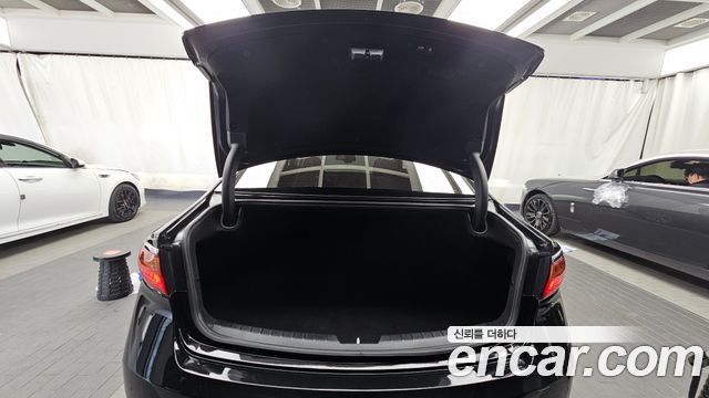 Kia K7 2017 — photo 20