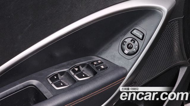 Hyundai Santafe 2013 — photo 18