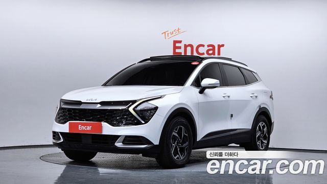 Kia Sportage 2022 — photo 1