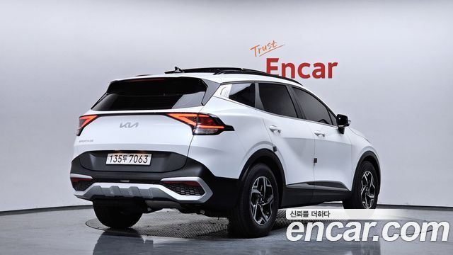 Kia Sportage 2022 — photo 2