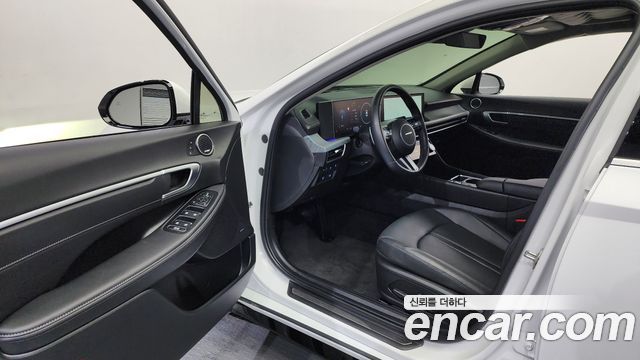 Hyundai Sonata 2025 — photo 10