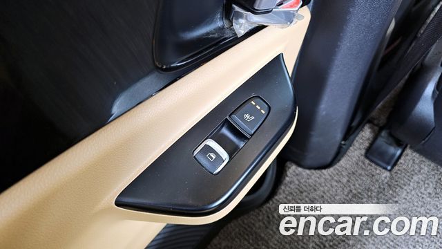 Kia Canival 2021 — photo 18