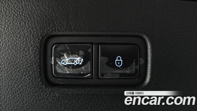 Genesis GV80 2023 — photo 20