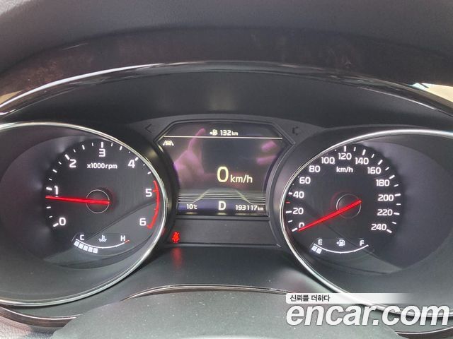 Kia Canival 2019 — photo 12