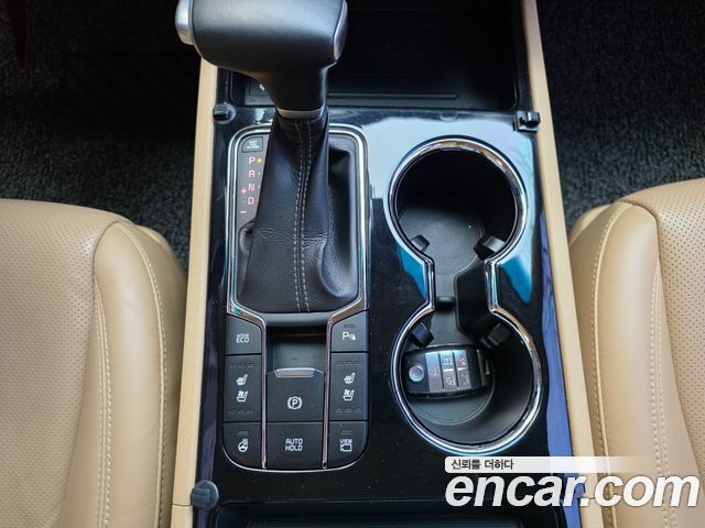 Kia Canival 2019 — photo 15