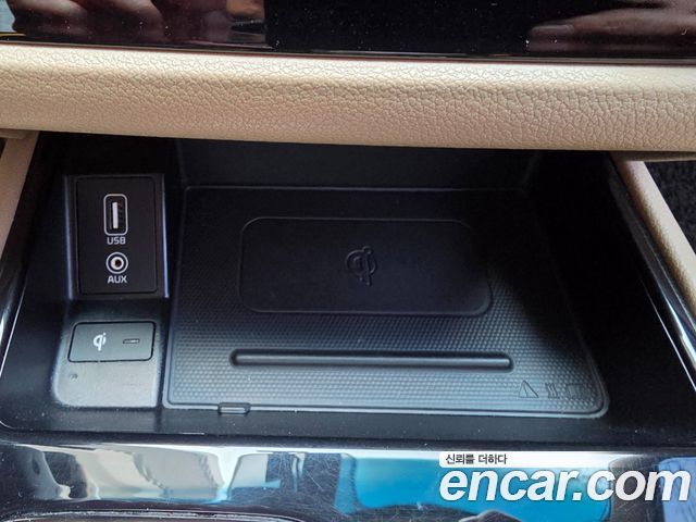 Kia Canival 2019 — photo 16