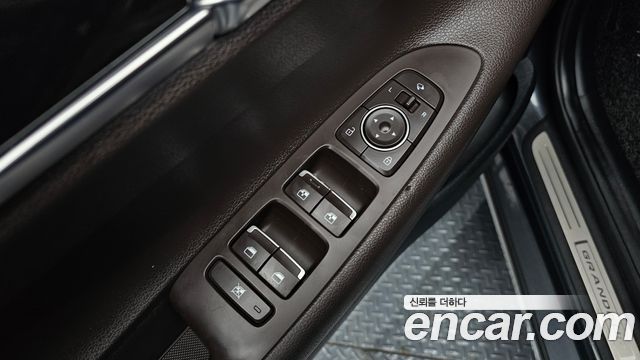 Hyundai Grandeur 2018 — photo 12