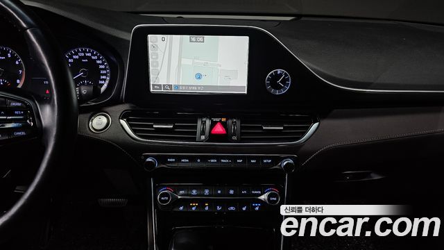 Hyundai Grandeur 2018 — photo 16