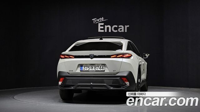 Peugeot 408 2023 — photo 4