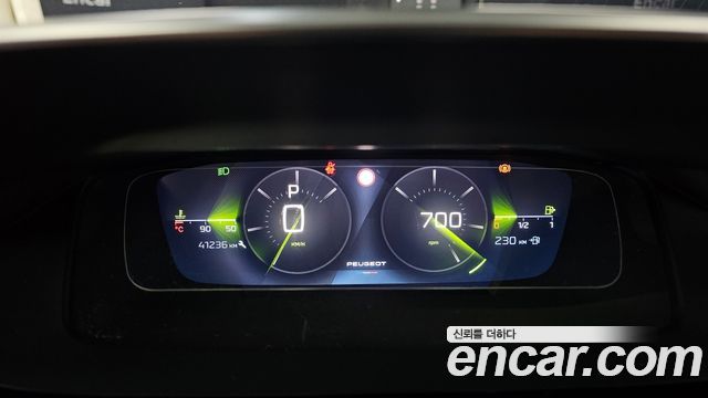 Peugeot 408 2023 — photo 8