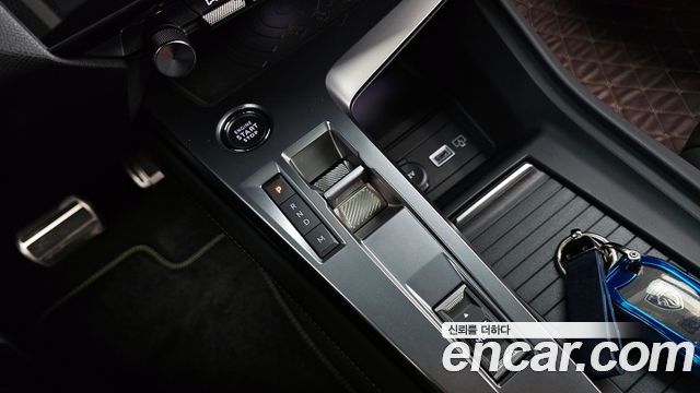 Peugeot 408 2023 — photo 9