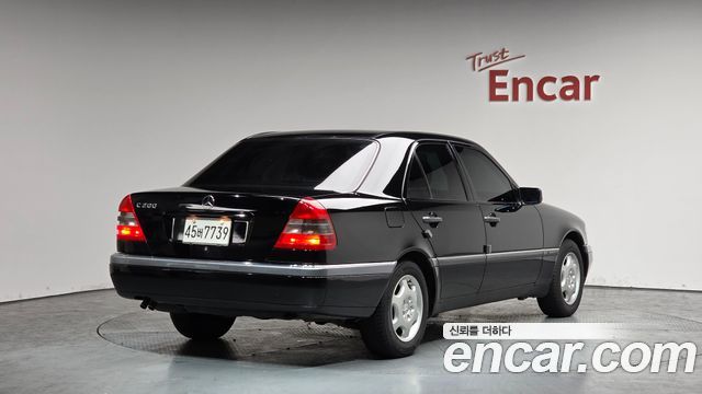 Mercedes-Benz C-Class 1997 — photo 2