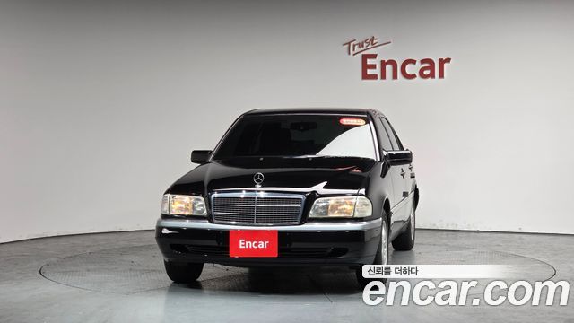 Mercedes-Benz C-Class 1997 — photo 3