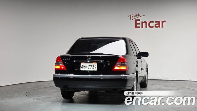 Mercedes-Benz C-Class 1997 — photo 4