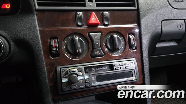 Mercedes-Benz C-Class 1997 — photo 14