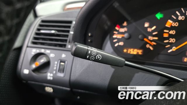 Mercedes-Benz C-Class 1997 — photo 16