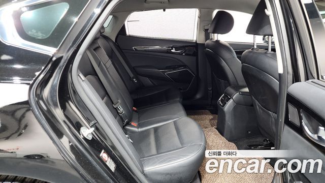 Kia K7 2017 — photo 12