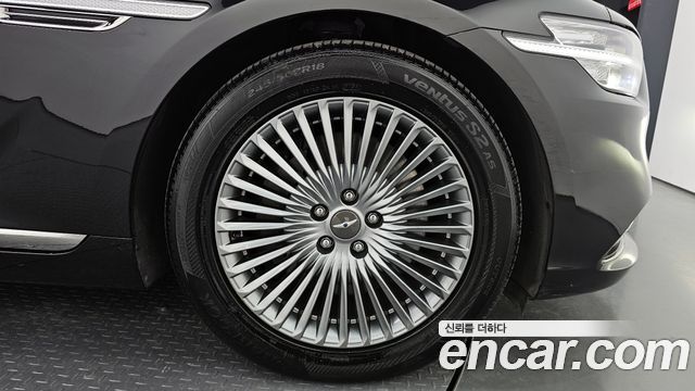 Genesis G90 2019 — photo 5