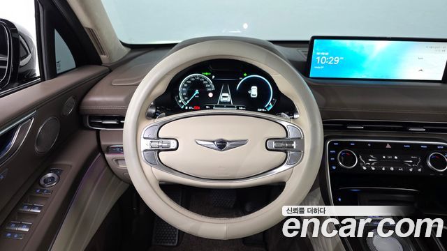 Genesis GV80 2022 — photo 13