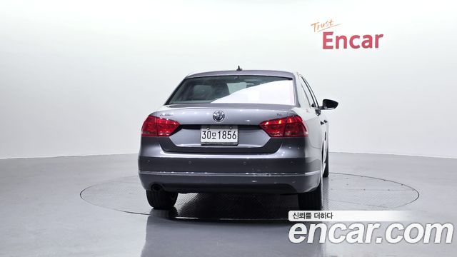 Volkswagen Passat 2015 — photo 4