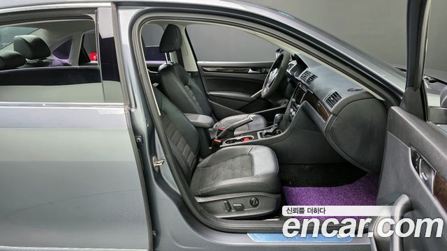 Volkswagen Passat 2015 — photo 10
