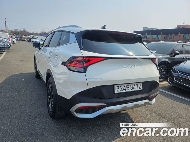 Kia Sportage 2023 — photo 4