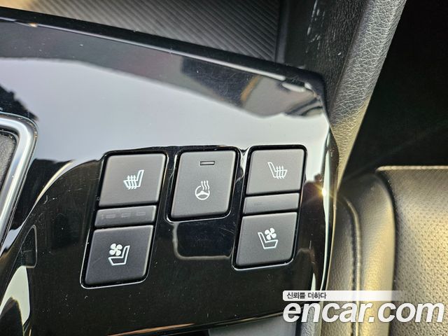 Kia Sportage 2023 — photo 14