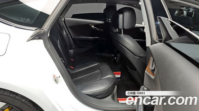 Audi A7 2016 — photo 12
