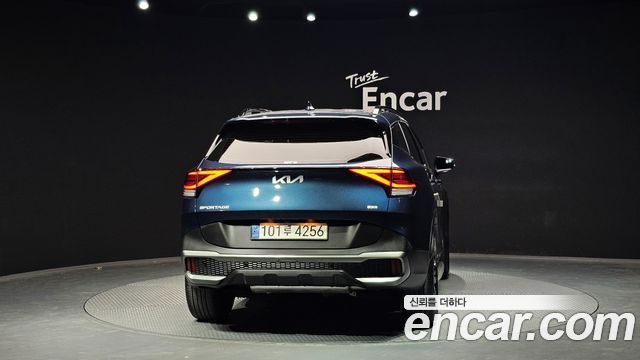 Kia Sportage 2022 — photo 4