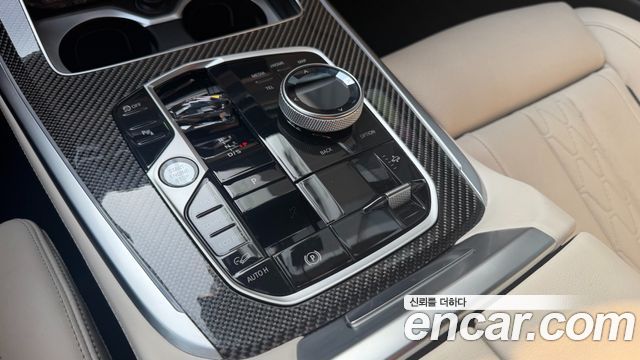 BMW X7 2024 — photo 9