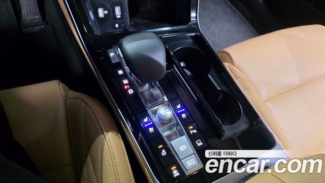 Kia K7 2021 — photo 9