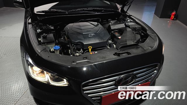 Hyundai Grandeur 2017 — photo 6